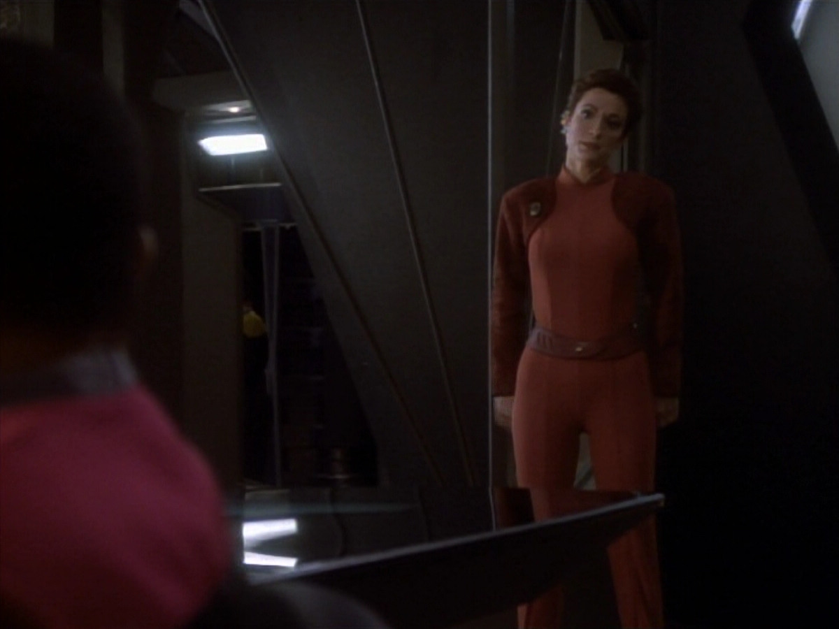 extant_StarTrekDS9_1x19-Duet_03039.jpg