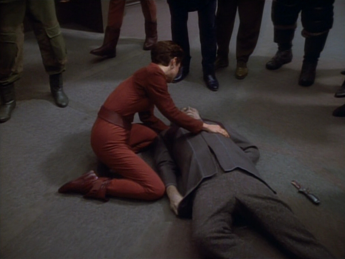 extant_StarTrekDS9_1x19-Duet_03762.jpg
