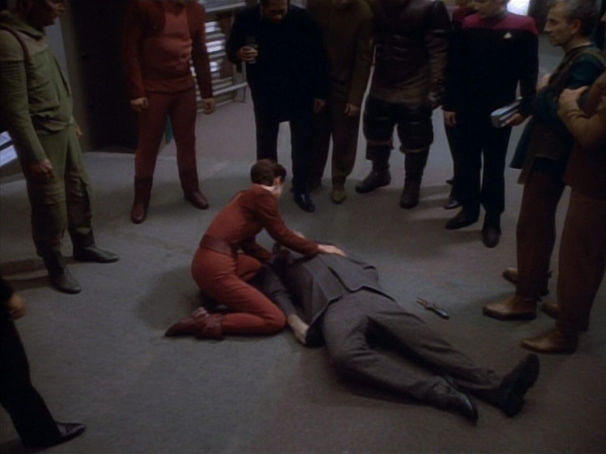 extant_StarTrekDS9_1x19-Duet_03766.jpg