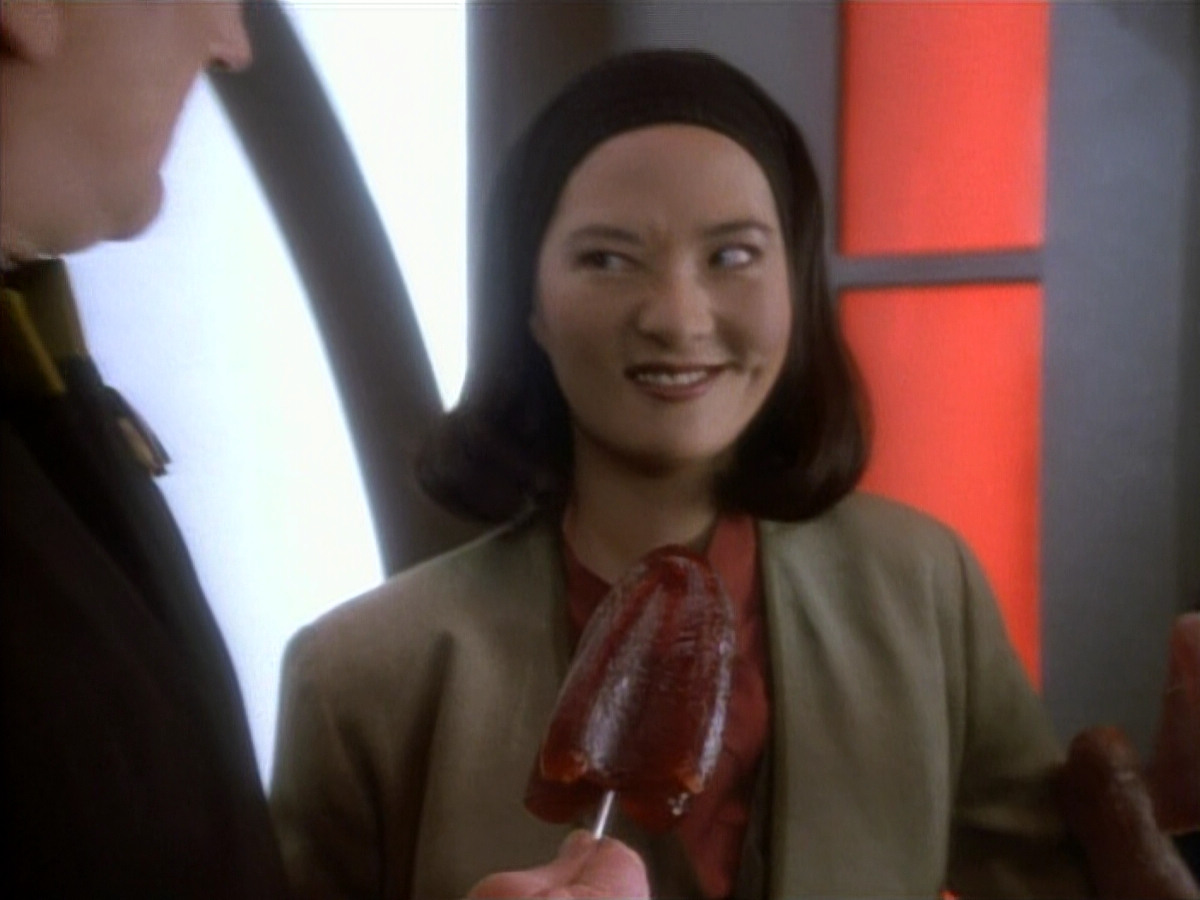 extant_StarTrekDS9_1x20-InTheHandsOfTheProphets_00007.jpg
