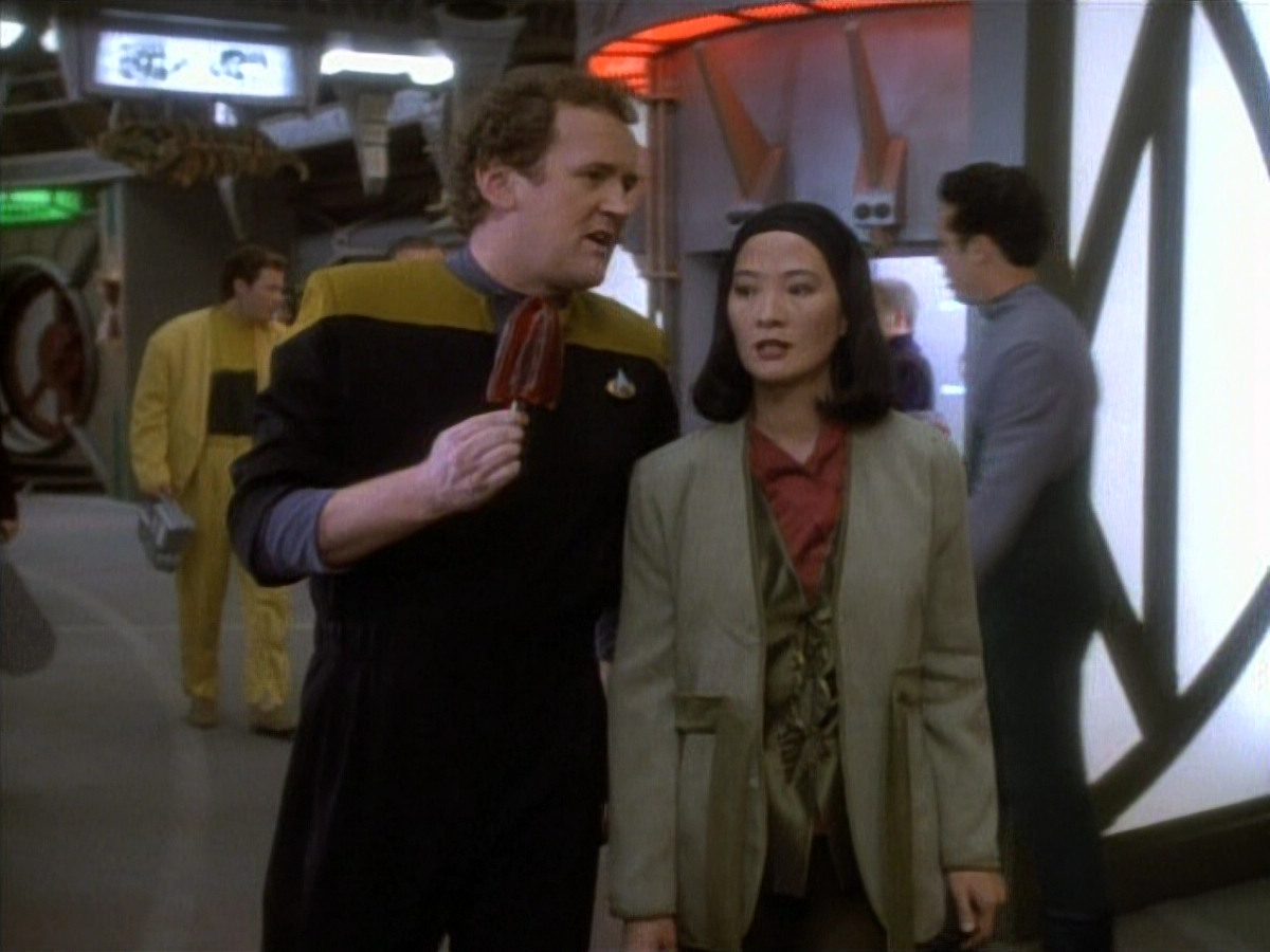 extant_StarTrekDS9_1x20-InTheHandsOfTheProphets_00042.jpg