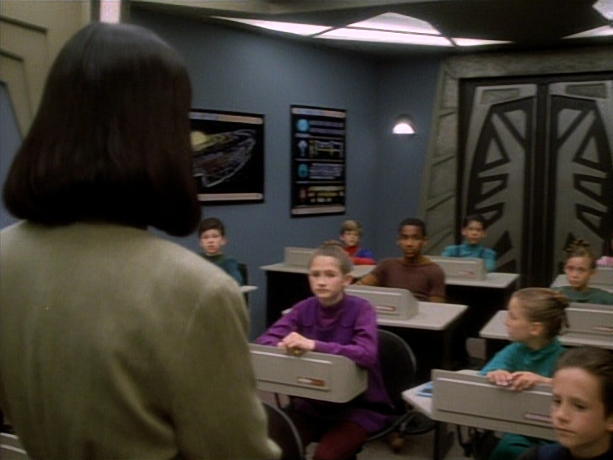 extant_StarTrekDS9_1x20-InTheHandsOfTheProphets_00108.jpg