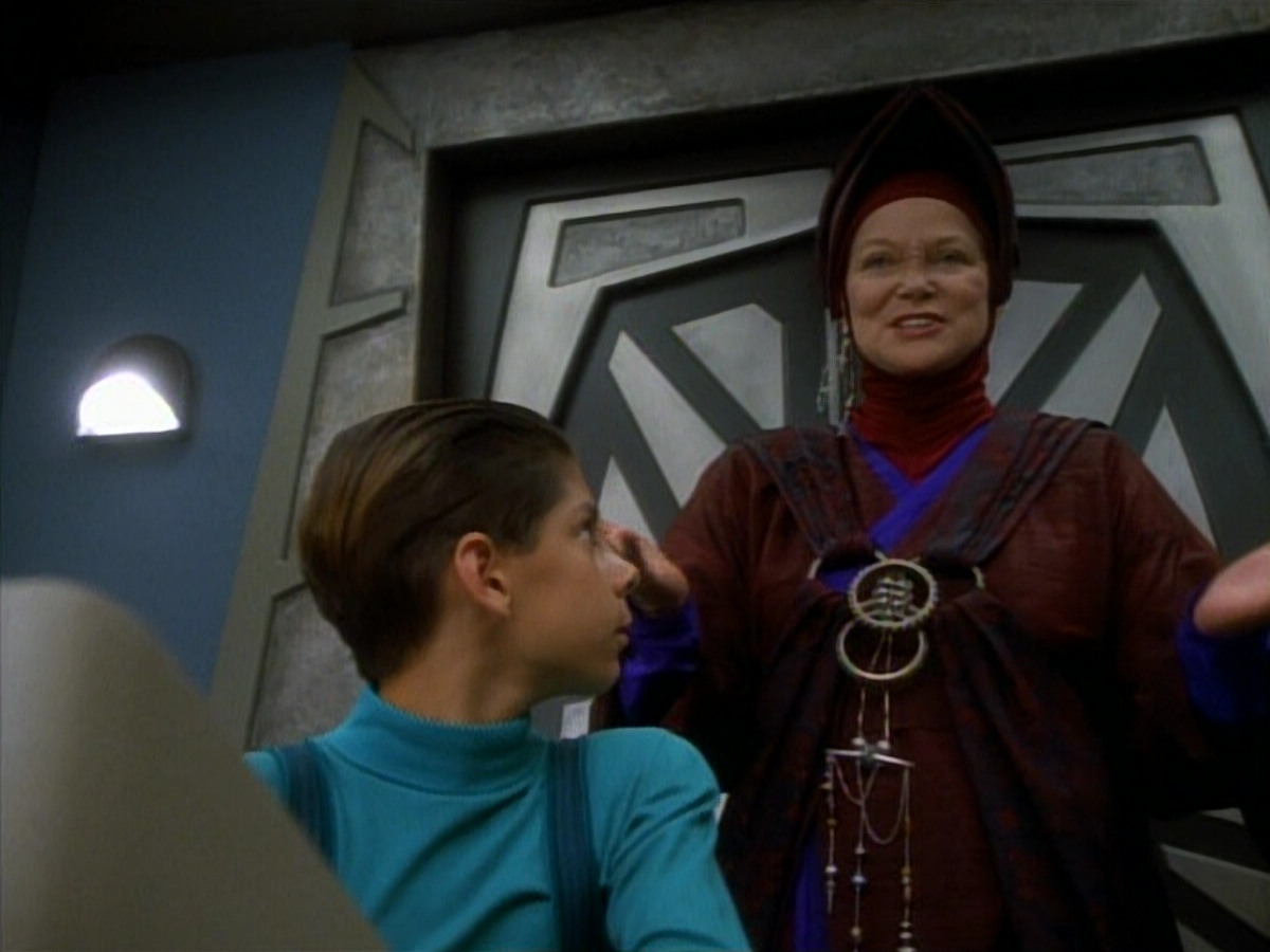 extant_StarTrekDS9_1x20-InTheHandsOfTheProphets_00195.jpg