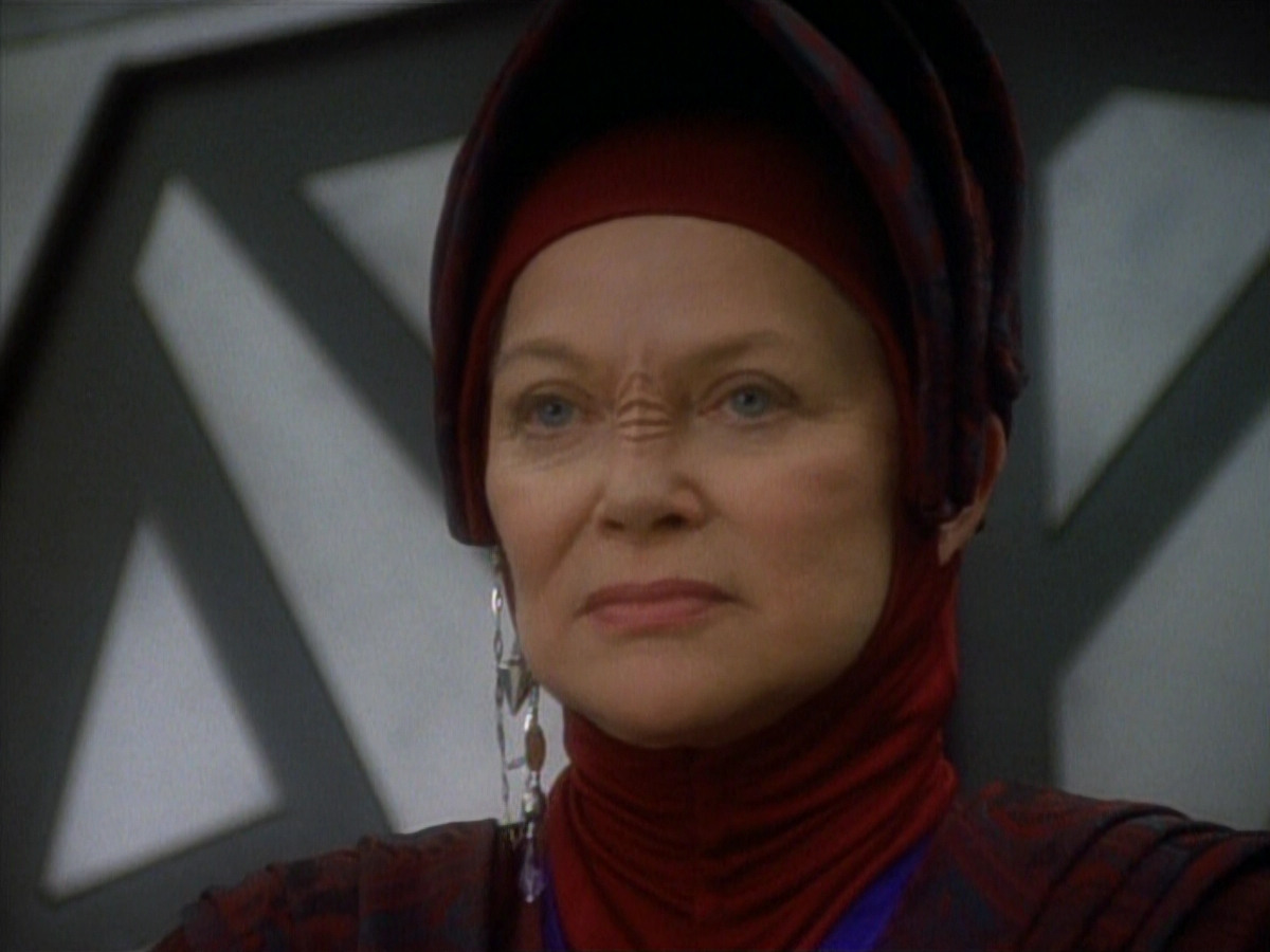 extant_StarTrekDS9_1x20-InTheHandsOfTheProphets_00223.jpg
