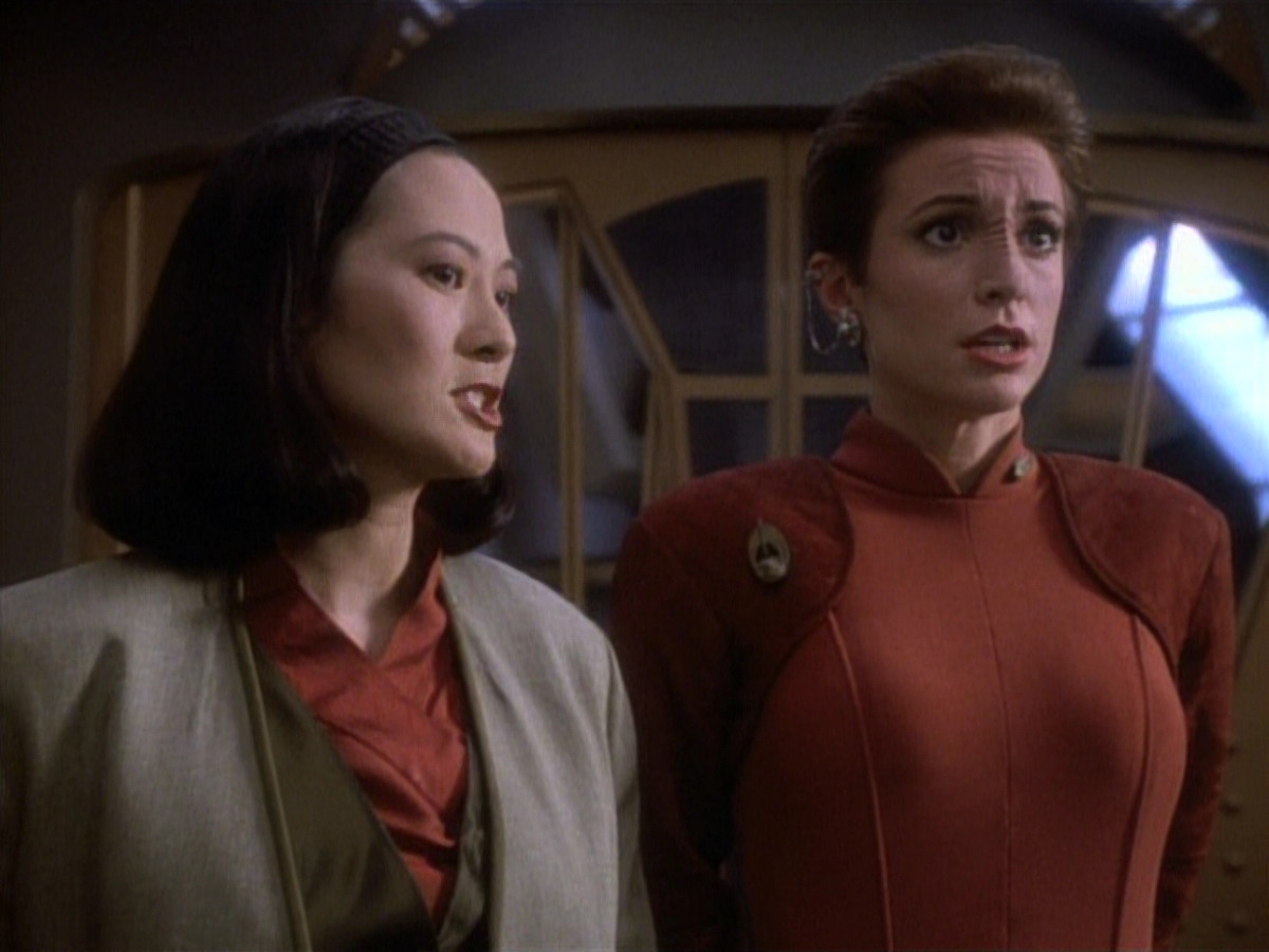 extant_StarTrekDS9_1x20-InTheHandsOfTheProphets_00568.jpg