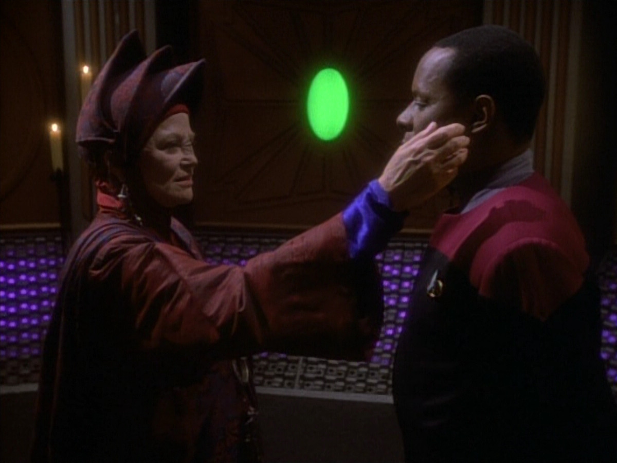 extant_StarTrekDS9_1x20-InTheHandsOfTheProphets_00770.jpg