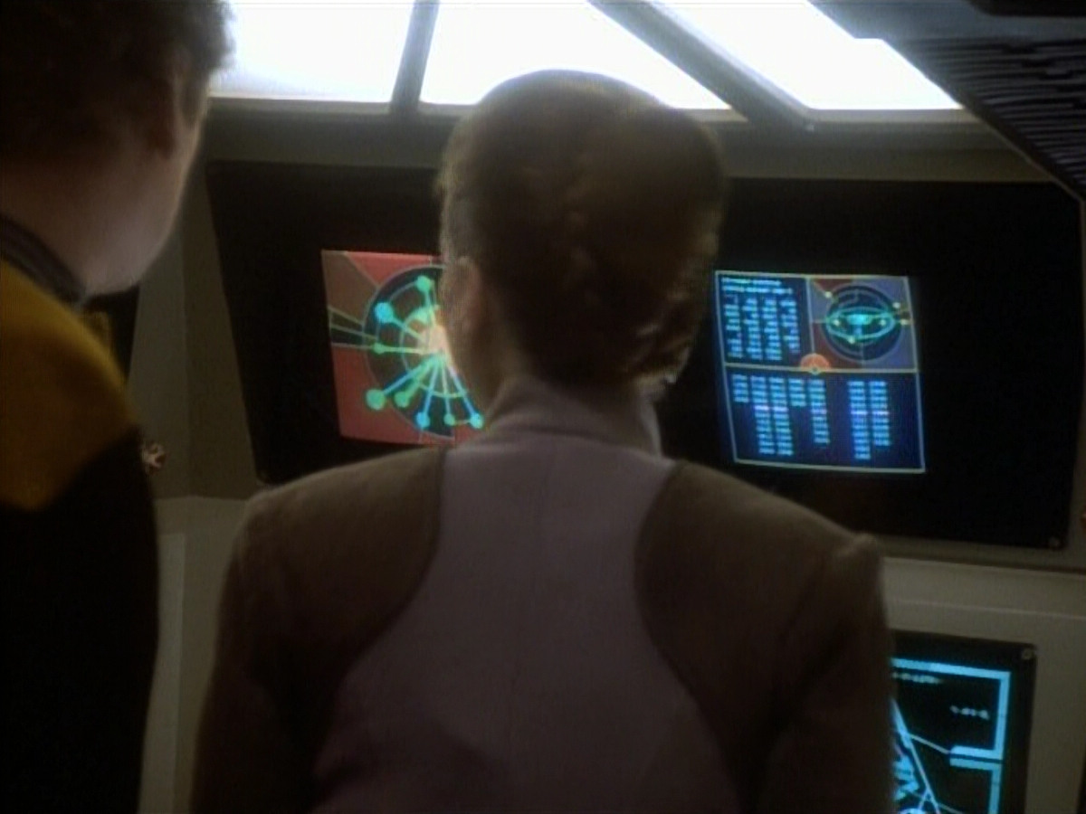 extant_StarTrekDS9_1x20-InTheHandsOfTheProphets_00903.jpg