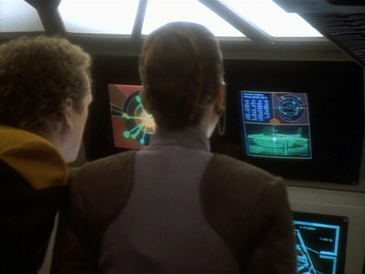 extant_StarTrekDS9_1x20-InTheHandsOfTheProphets_00910.jpg