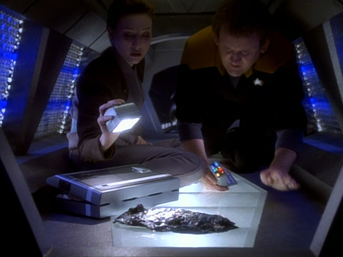 extant_StarTrekDS9_1x20-InTheHandsOfTheProphets_00957.jpg