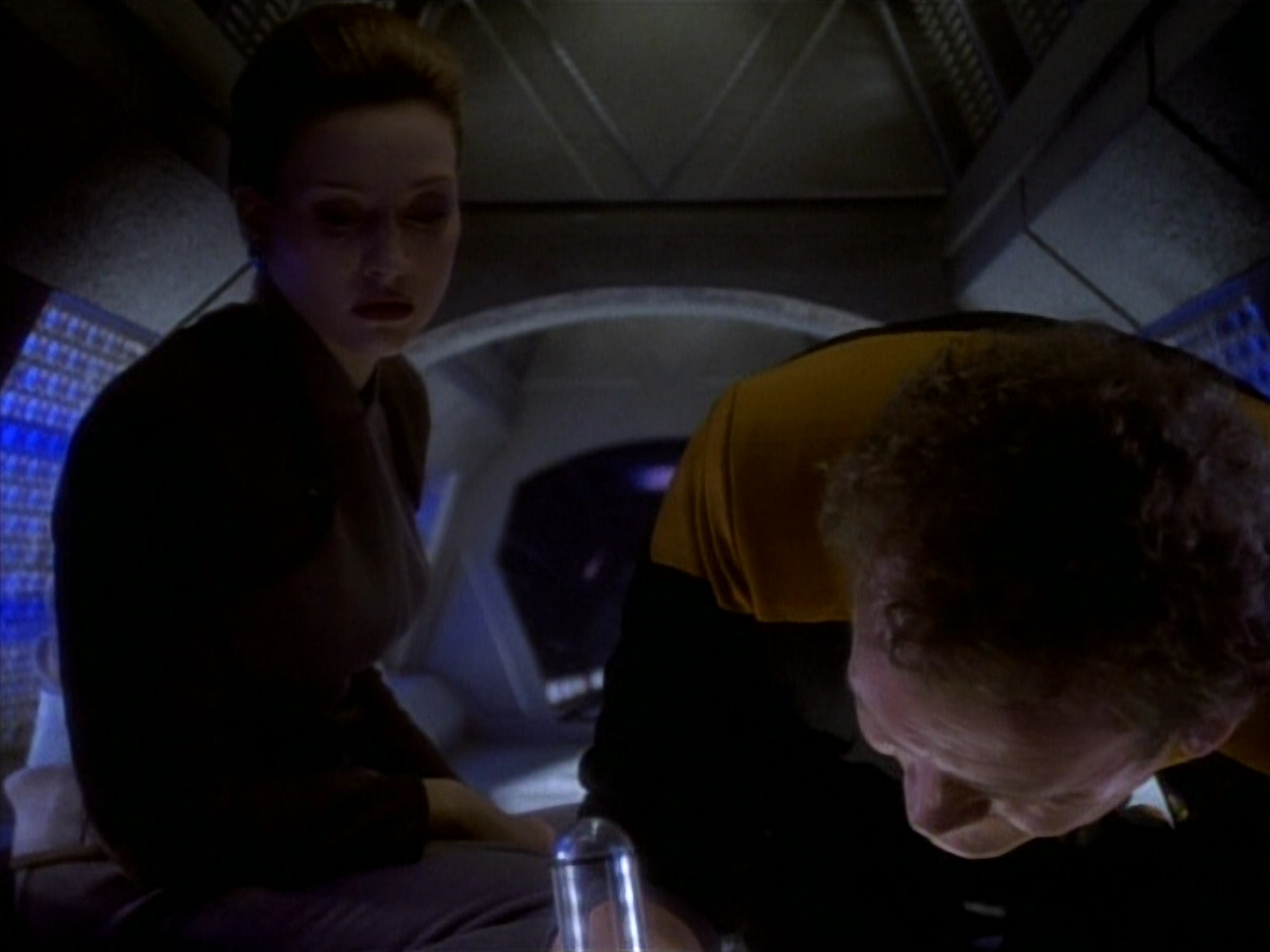extant_StarTrekDS9_1x20-InTheHandsOfTheProphets_01003.jpg