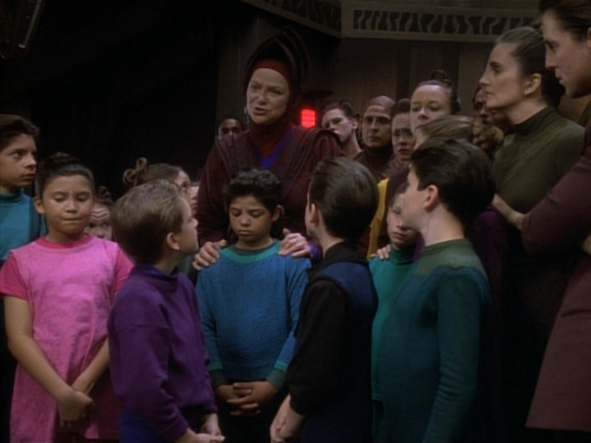 extant_StarTrekDS9_1x20-InTheHandsOfTheProphets_01191.jpg