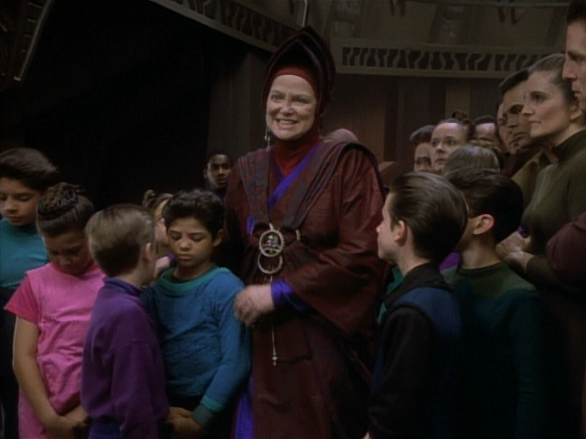 extant_StarTrekDS9_1x20-InTheHandsOfTheProphets_01203.jpg