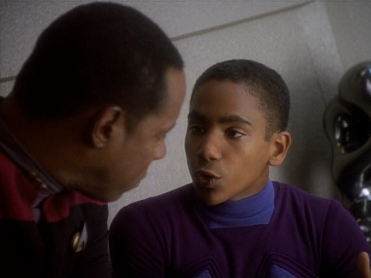 extant_StarTrekDS9_1x20-InTheHandsOfTheProphets_01452.jpg