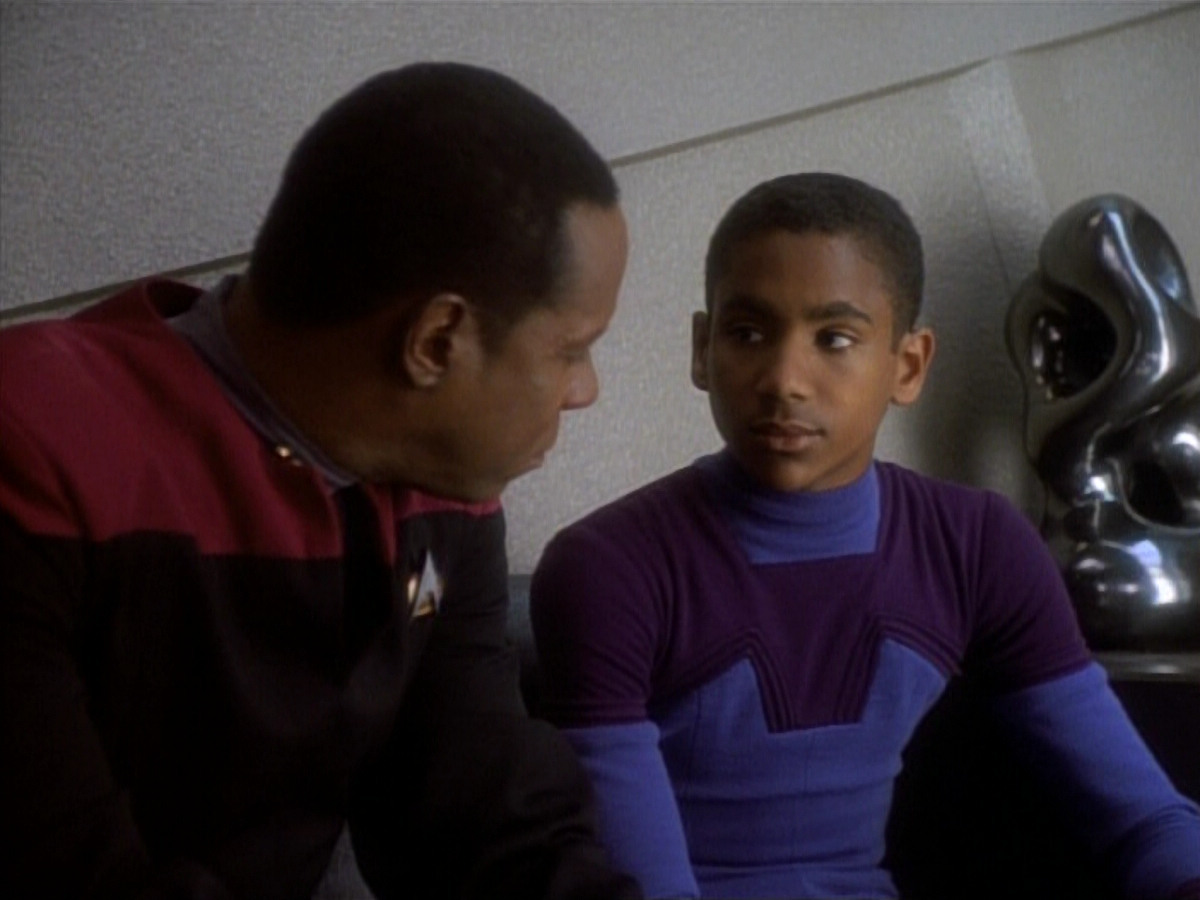 extant_StarTrekDS9_1x20-InTheHandsOfTheProphets_01497.jpg