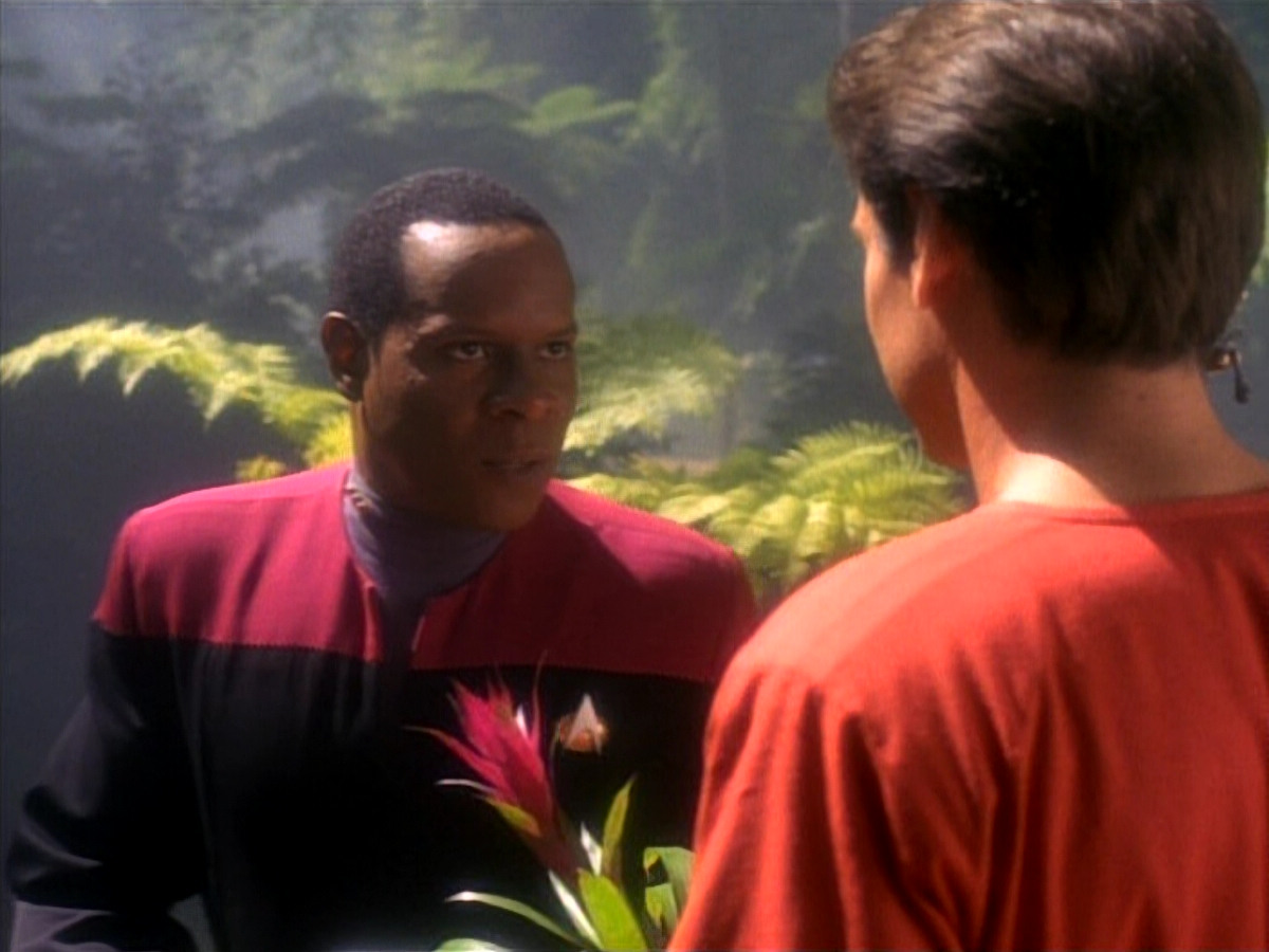 extant_StarTrekDS9_1x20-InTheHandsOfTheProphets_01579.jpg