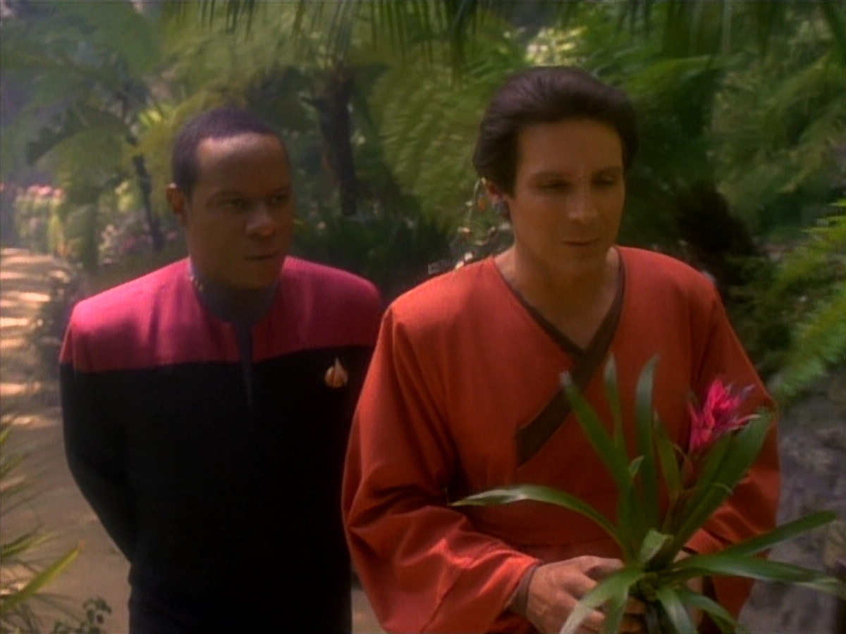 extant_StarTrekDS9_1x20-InTheHandsOfTheProphets_01631.jpg