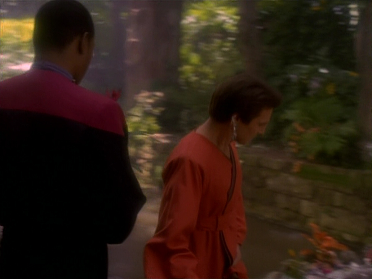 extant_StarTrekDS9_1x20-InTheHandsOfTheProphets_01677.jpg