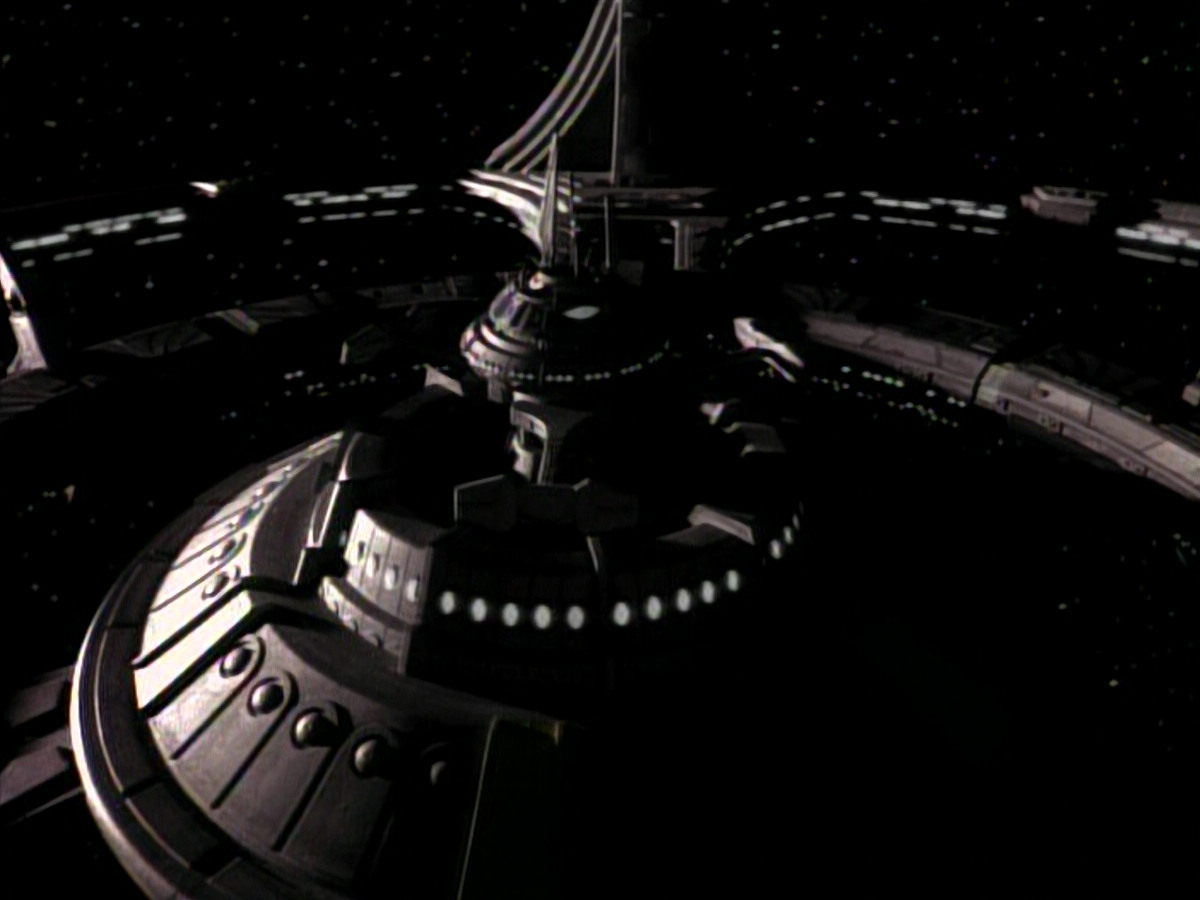 extant_StarTrekDS9_1x20-InTheHandsOfTheProphets_01828.jpg
