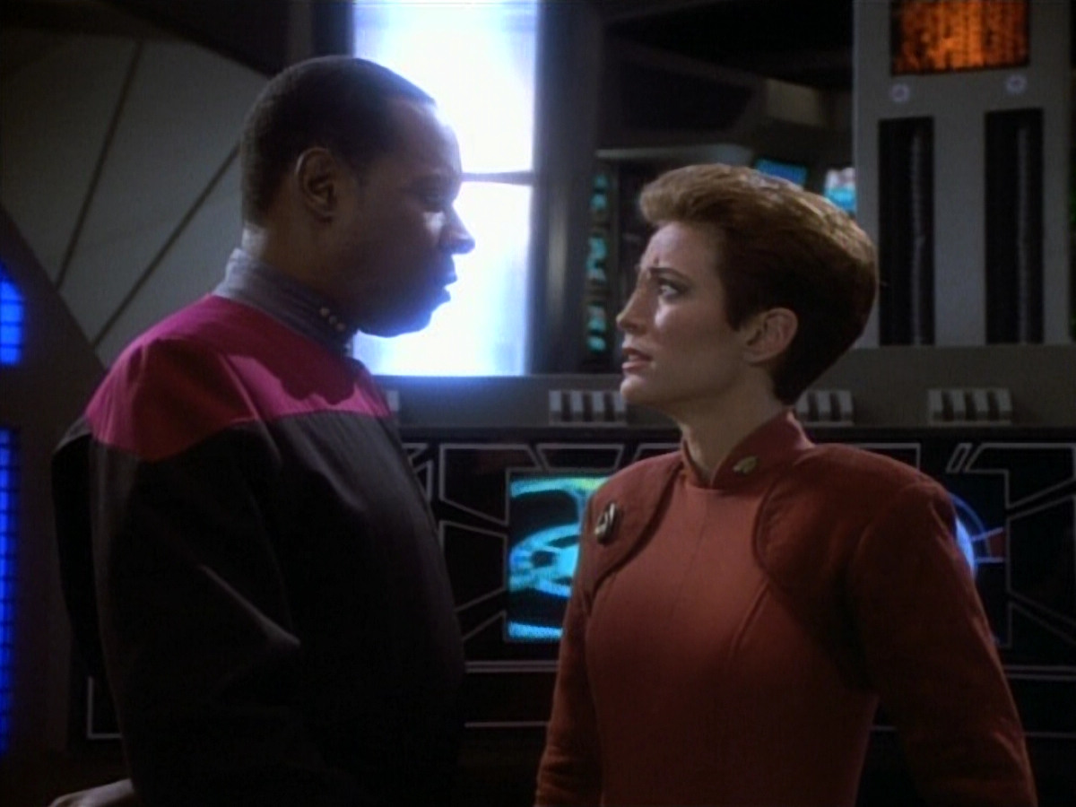 extant_StarTrekDS9_1x20-InTheHandsOfTheProphets_01880.jpg