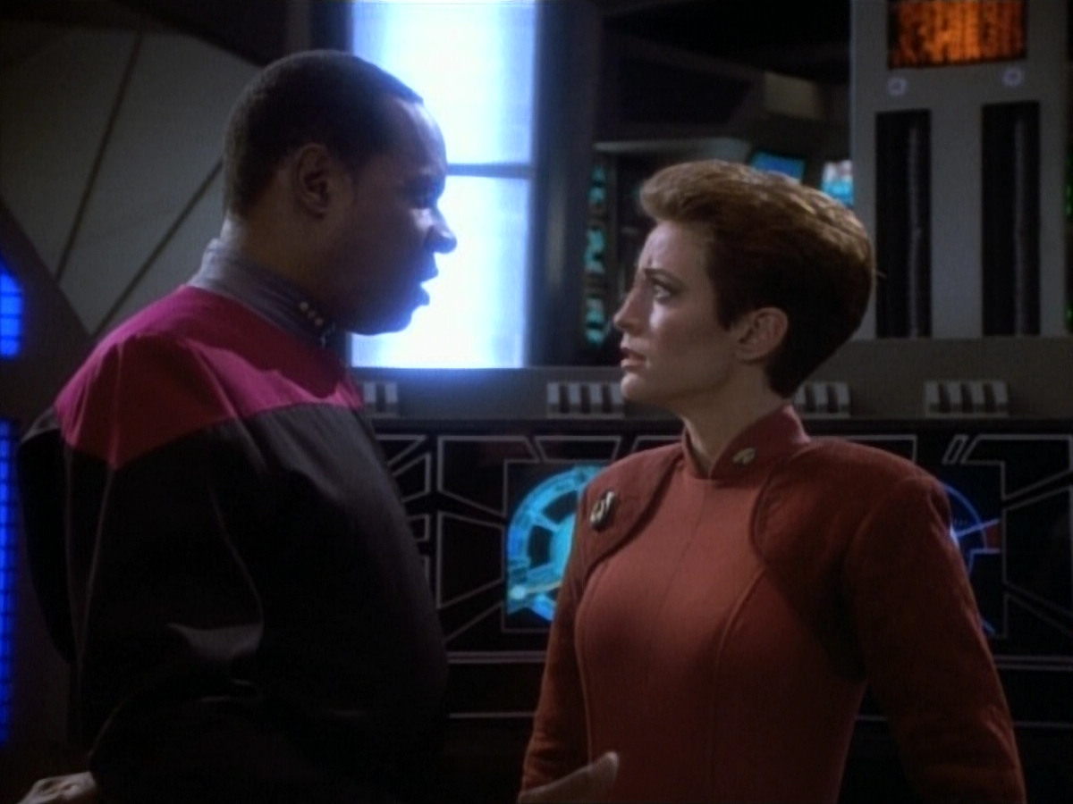 extant_StarTrekDS9_1x20-InTheHandsOfTheProphets_01897.jpg