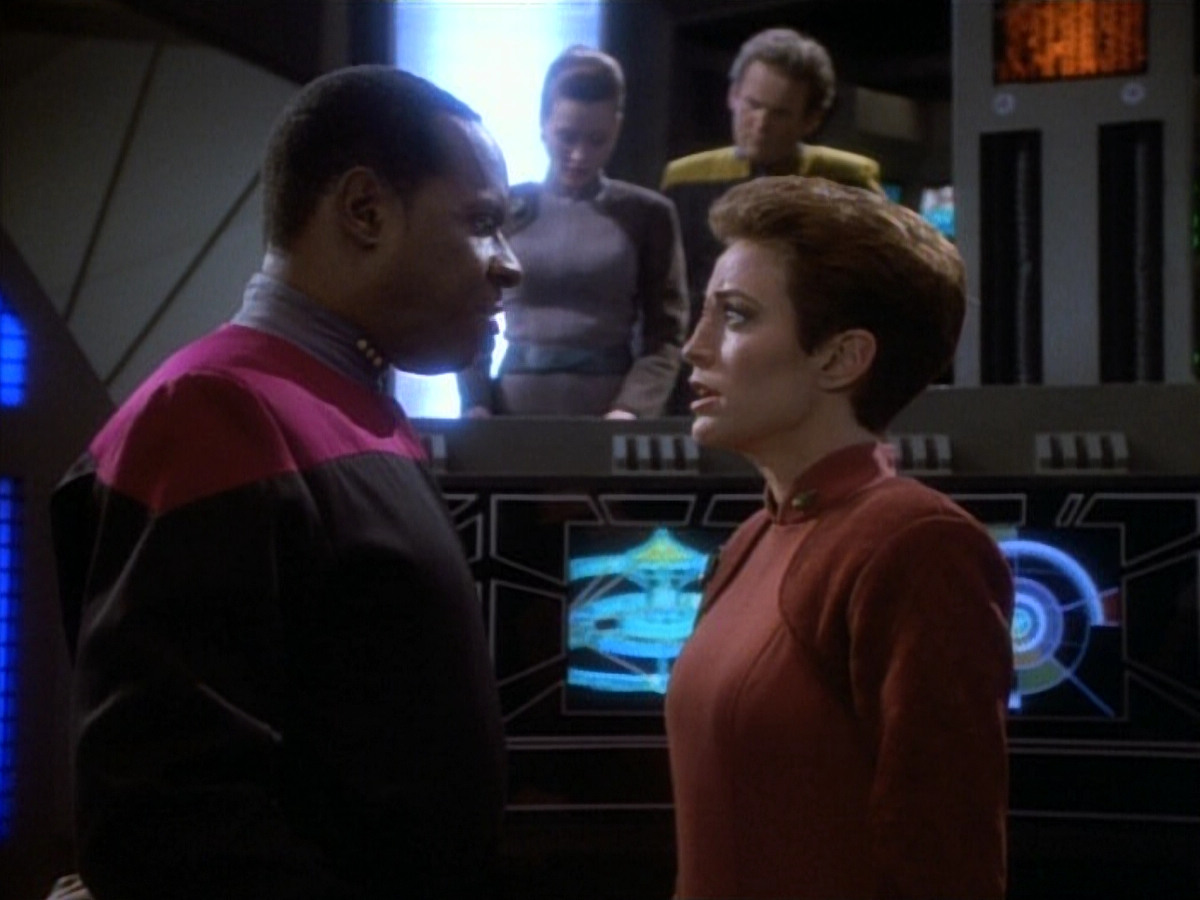 extant_StarTrekDS9_1x20-InTheHandsOfTheProphets_01906.jpg