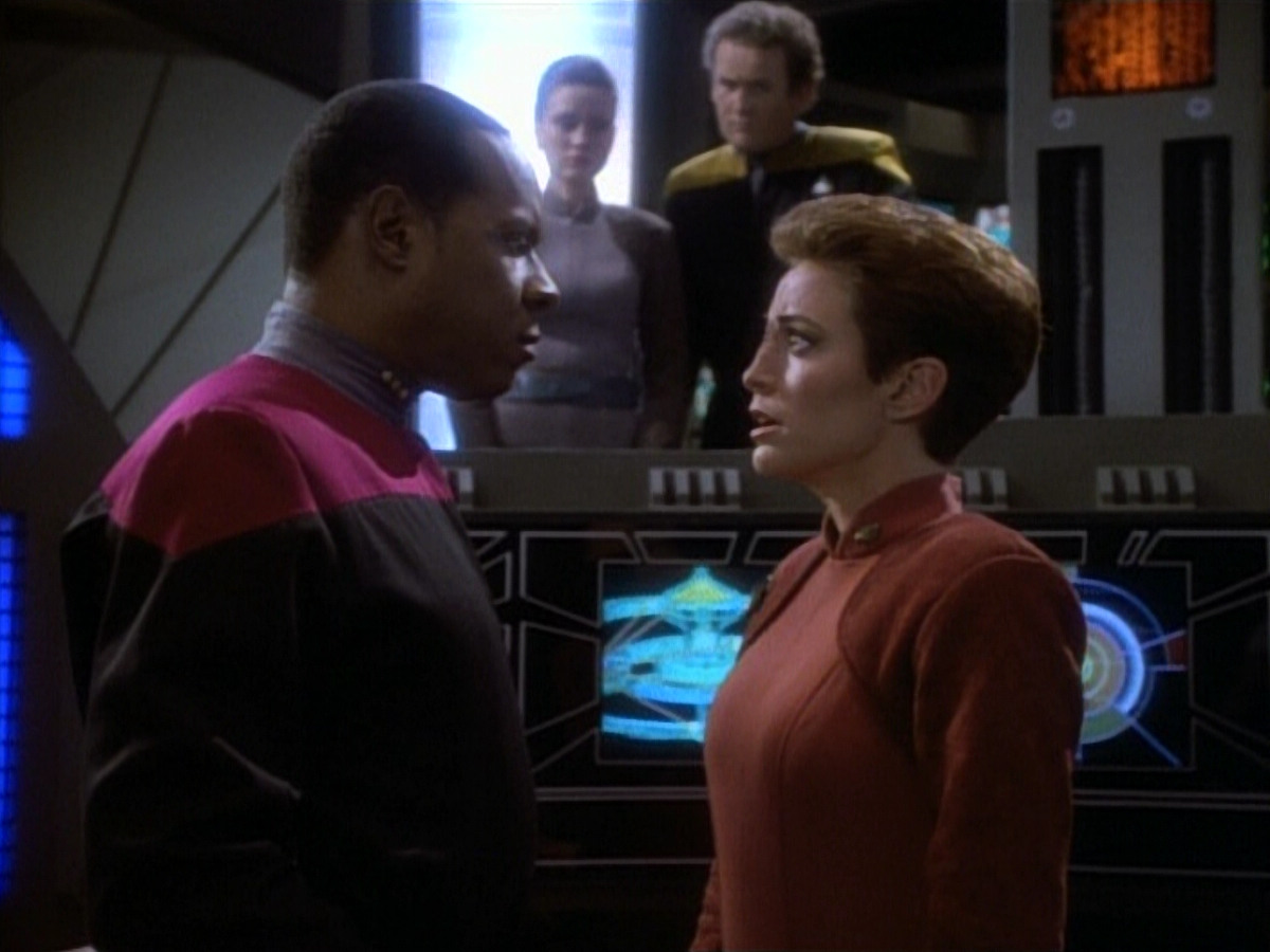 extant_StarTrekDS9_1x20-InTheHandsOfTheProphets_01908.jpg