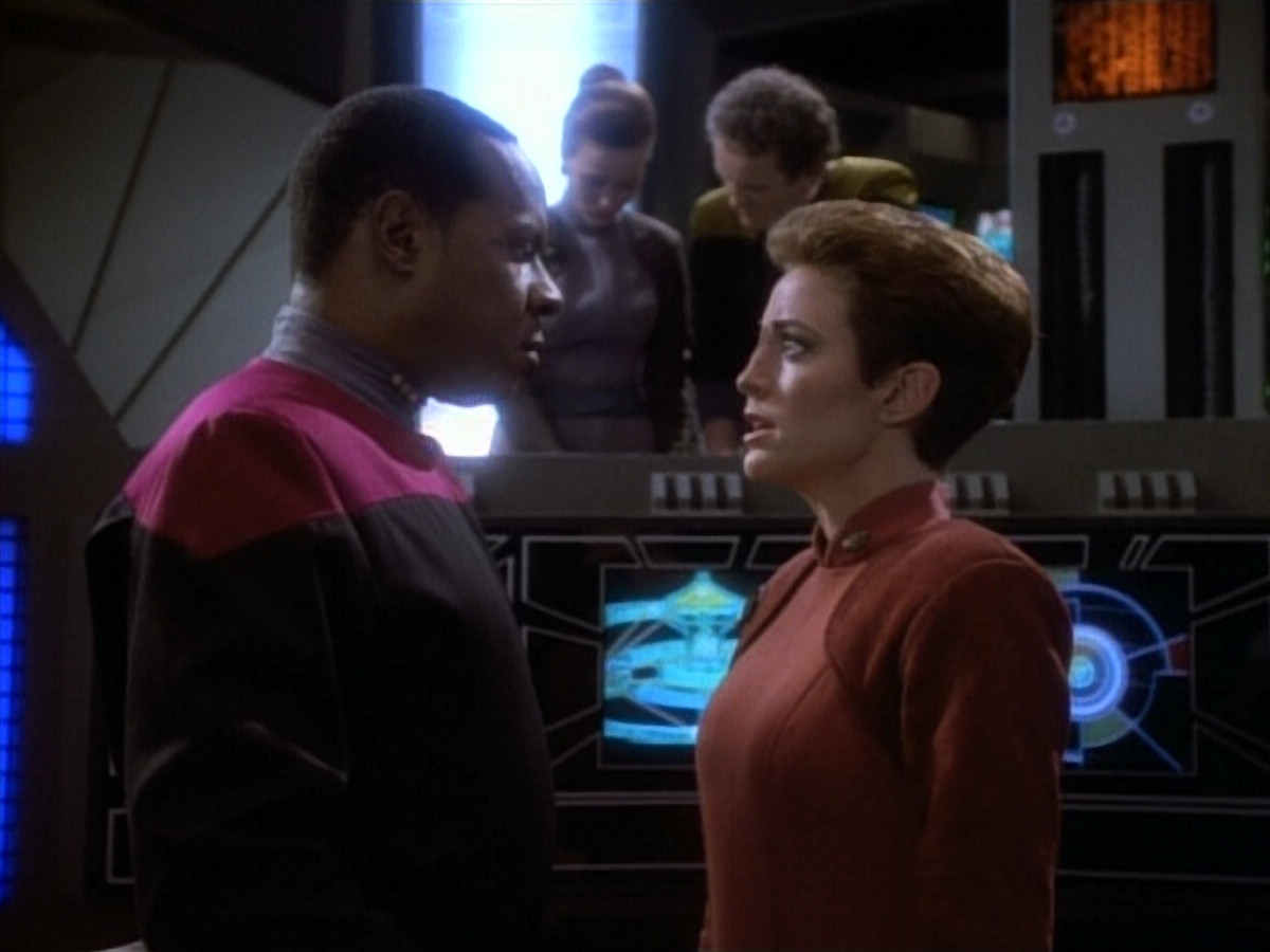 extant_StarTrekDS9_1x20-InTheHandsOfTheProphets_01928.jpg