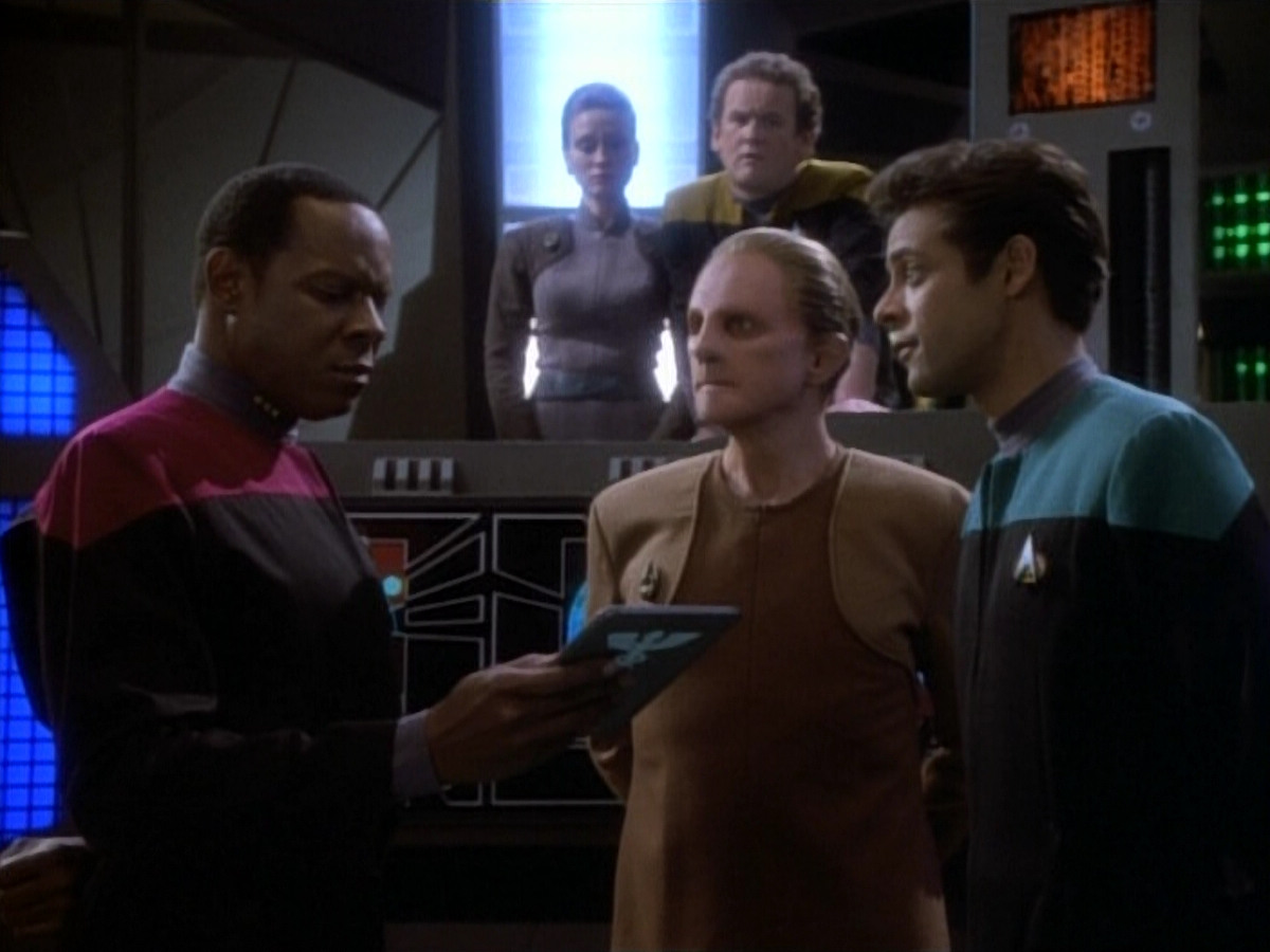 extant_StarTrekDS9_1x20-InTheHandsOfTheProphets_01959.jpg