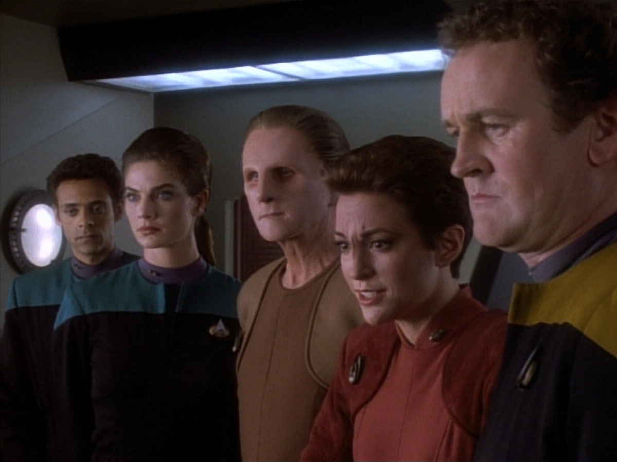 extant_StarTrekDS9_1x20-InTheHandsOfTheProphets_01993.jpg