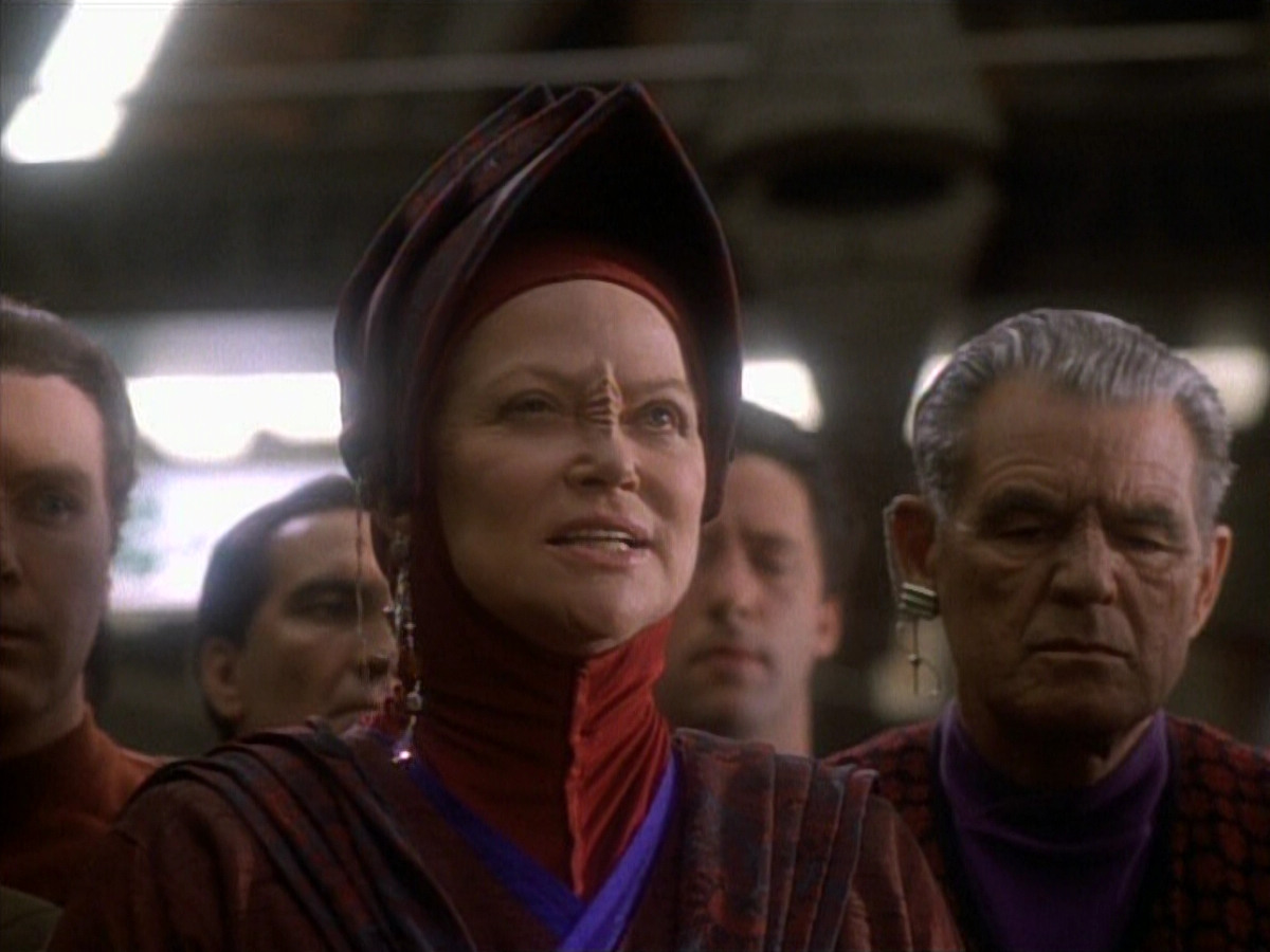 extant_StarTrekDS9_1x20-InTheHandsOfTheProphets_02579.jpg