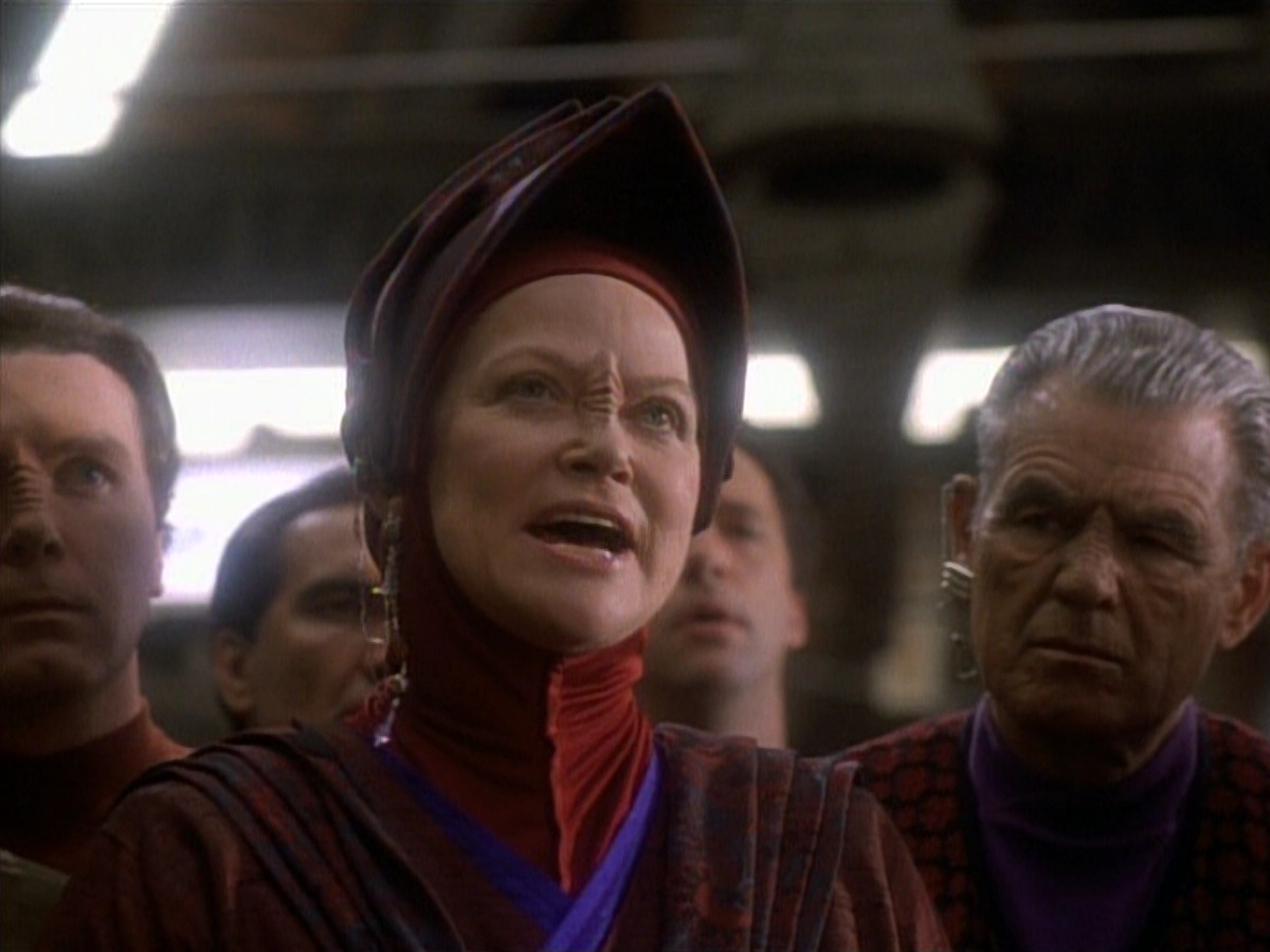 extant_StarTrekDS9_1x20-InTheHandsOfTheProphets_02584.jpg