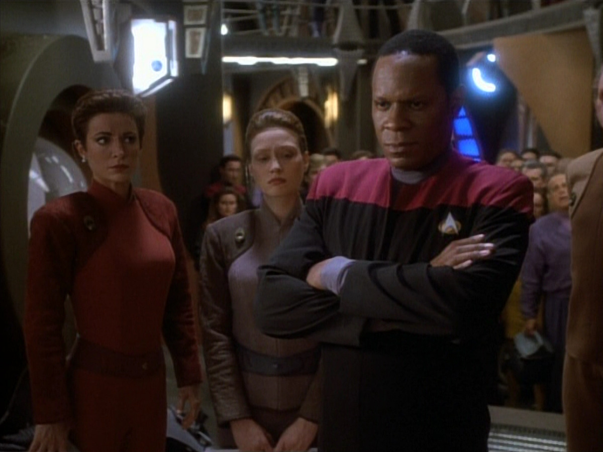 extant_StarTrekDS9_1x20-InTheHandsOfTheProphets_02592.jpg