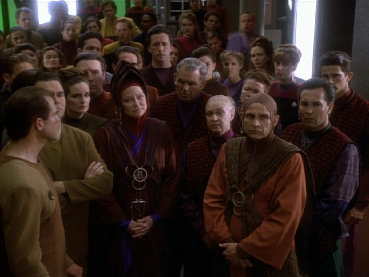 extant_StarTrekDS9_1x20-InTheHandsOfTheProphets_02645.jpg