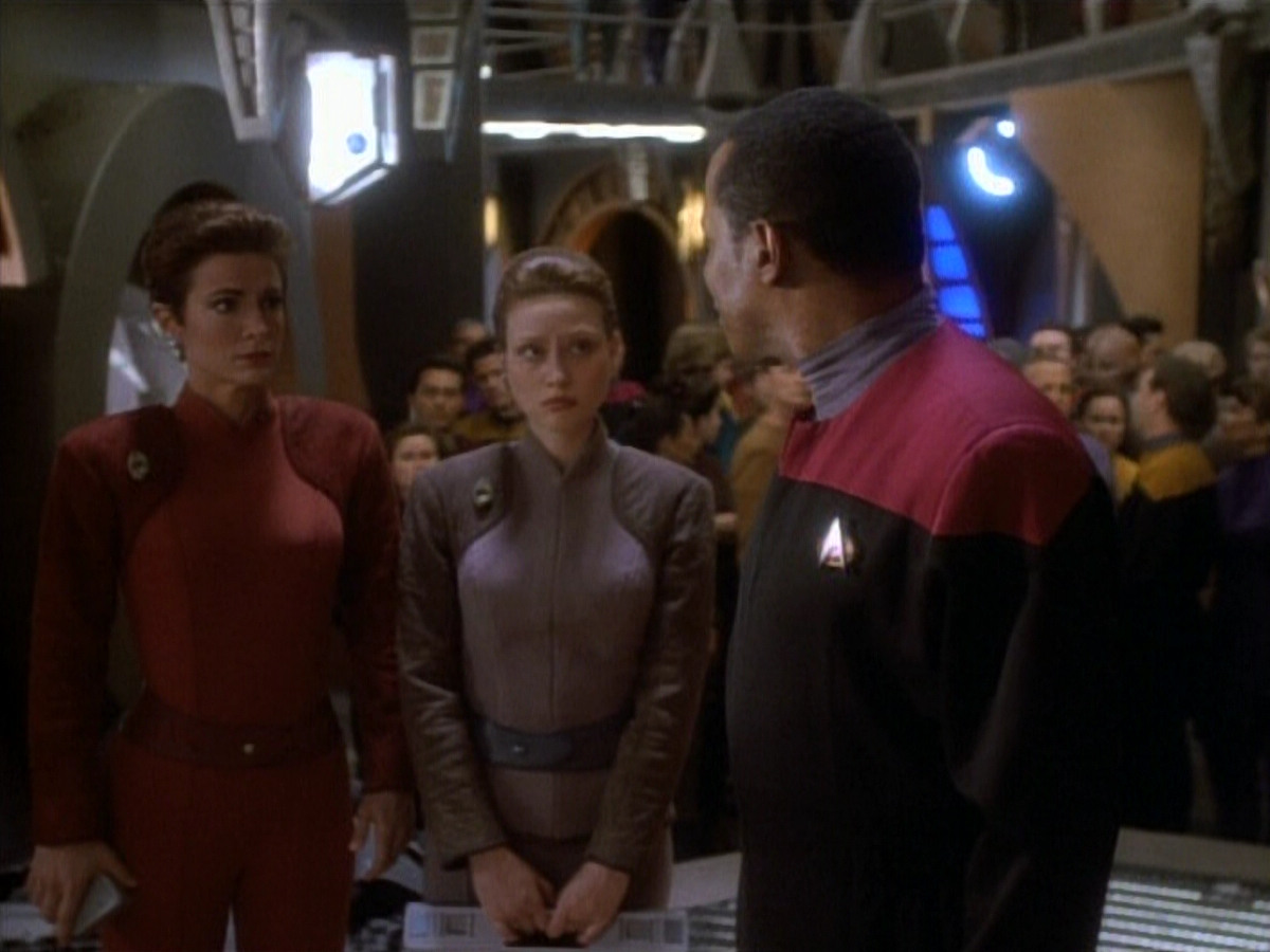 extant_StarTrekDS9_1x20-InTheHandsOfTheProphets_02659.jpg