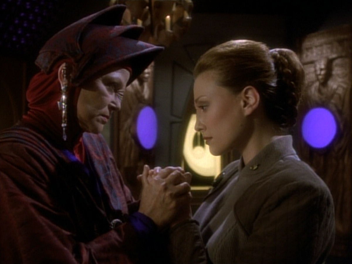 extant_StarTrekDS9_1x20-InTheHandsOfTheProphets_02950.jpg