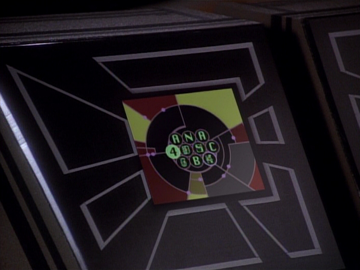 extant_StarTrekDS9_1x20-InTheHandsOfTheProphets_03031.jpg