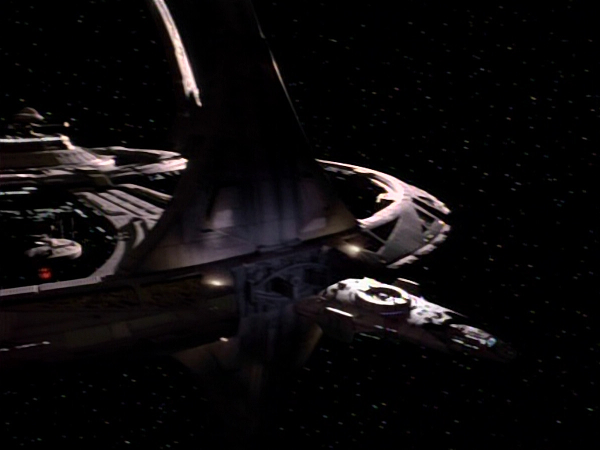 extant_StarTrekDS9_1x20-InTheHandsOfTheProphets_03039.jpg