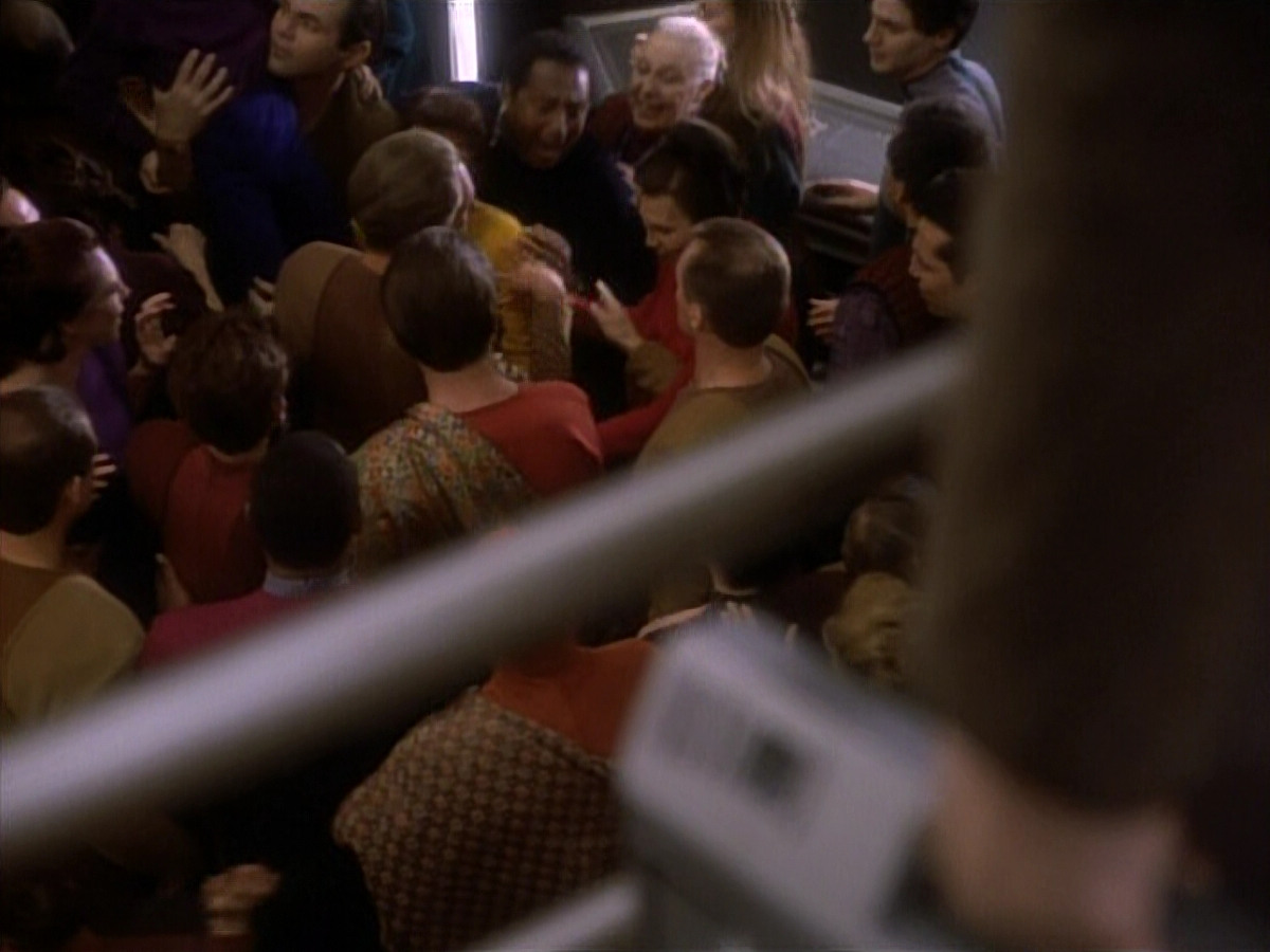 extant_StarTrekDS9_1x20-InTheHandsOfTheProphets_03080.jpg
