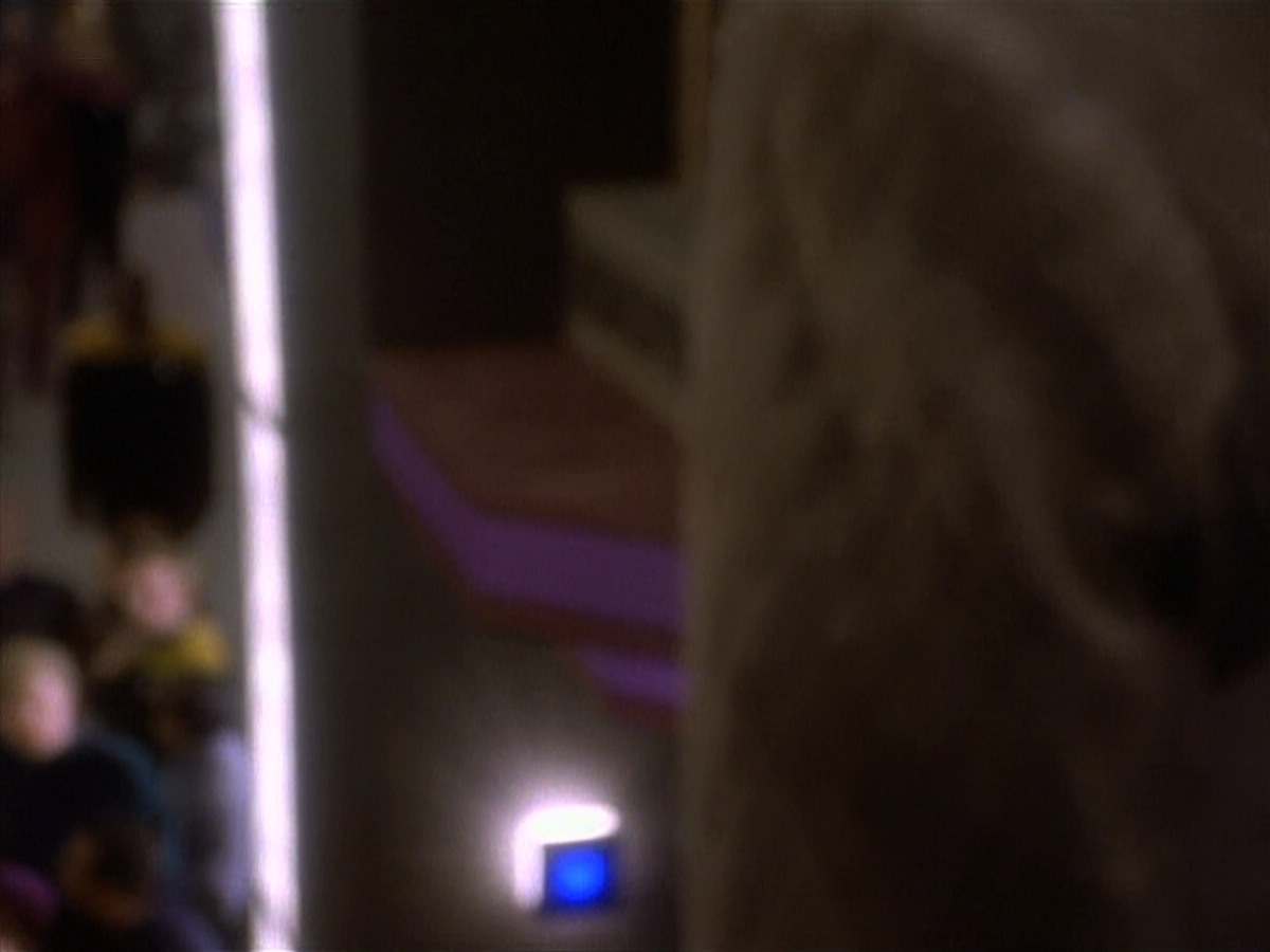 extant_StarTrekDS9_1x20-InTheHandsOfTheProphets_03085.jpg