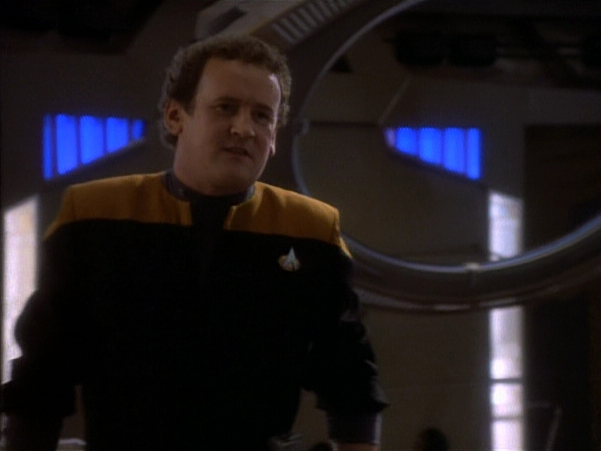 extant_StarTrekDS9_1x20-InTheHandsOfTheProphets_03108.jpg