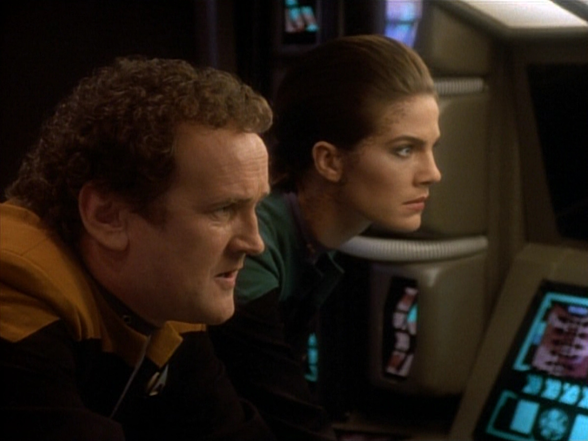 extant_StarTrekDS9_1x20-InTheHandsOfTheProphets_03125.jpg