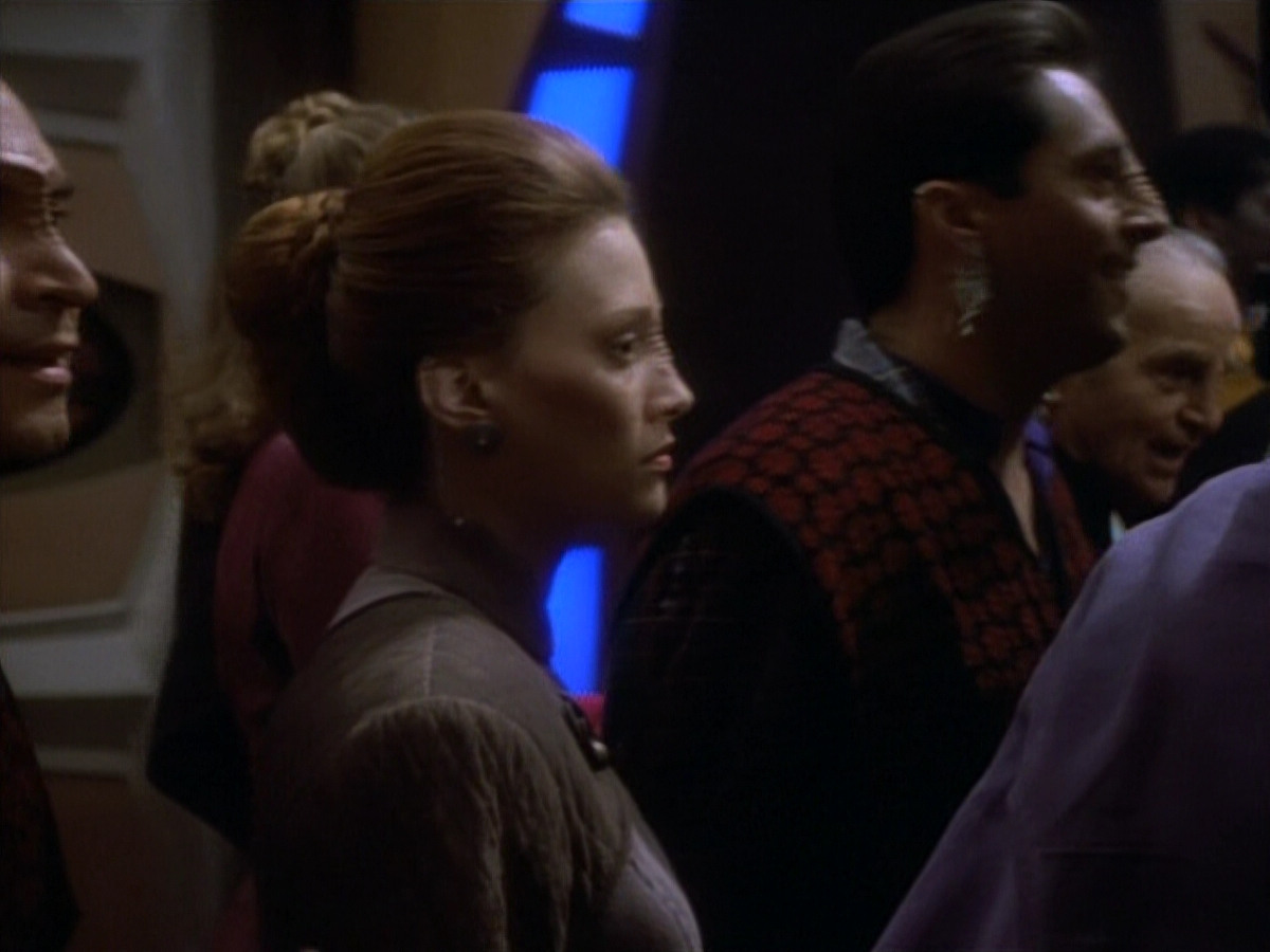 extant_StarTrekDS9_1x20-InTheHandsOfTheProphets_03322.jpg