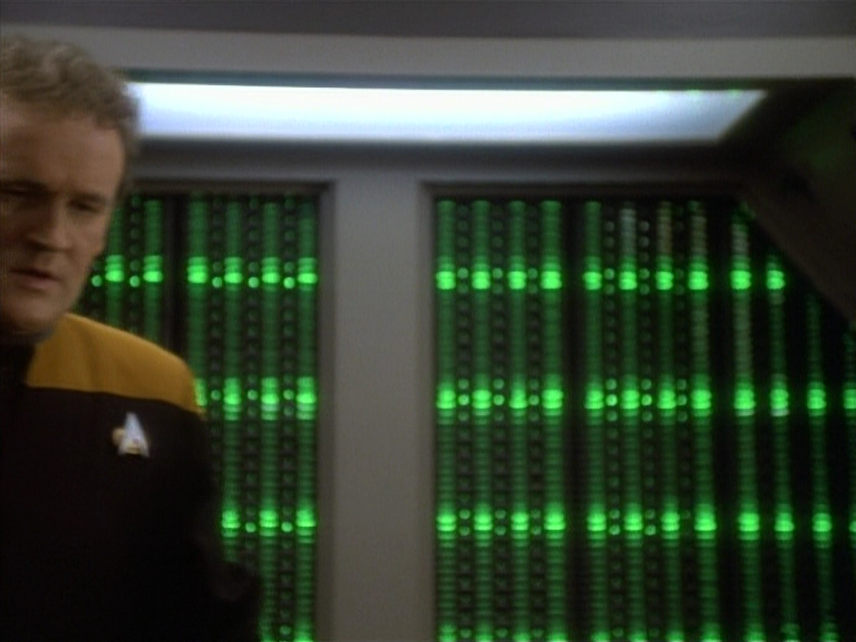 extant_StarTrekDS9_1x20-InTheHandsOfTheProphets_03341.jpg