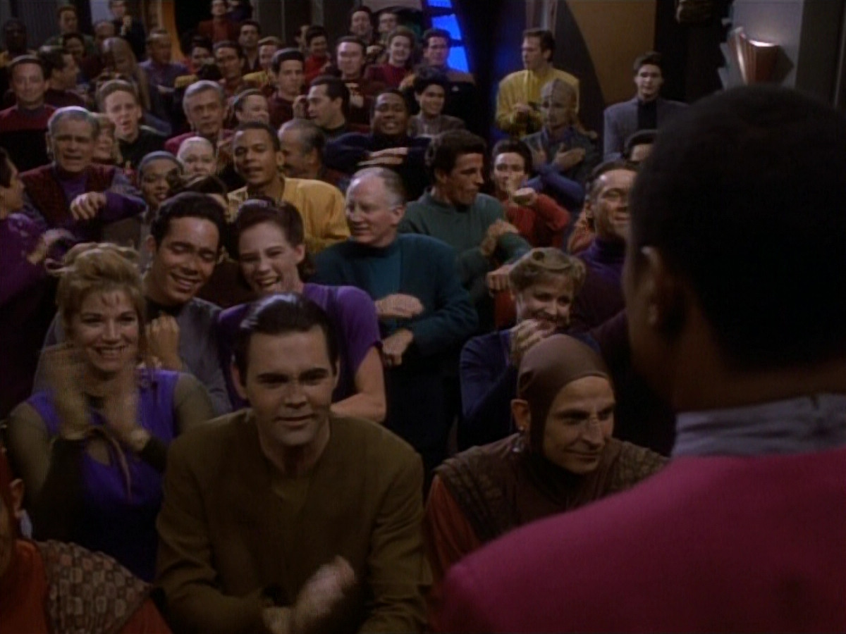 extant_StarTrekDS9_1x20-InTheHandsOfTheProphets_03423.jpg