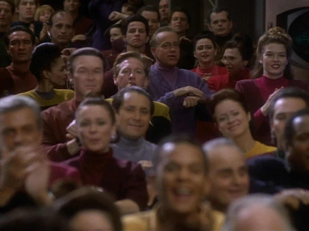 extant_StarTrekDS9_1x20-InTheHandsOfTheProphets_03429.jpg
