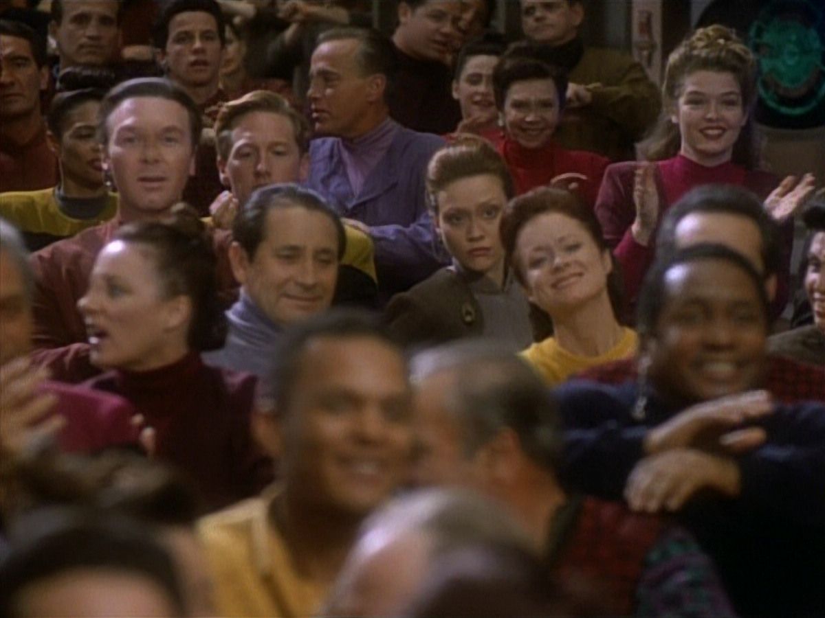 extant_StarTrekDS9_1x20-InTheHandsOfTheProphets_03435.jpg