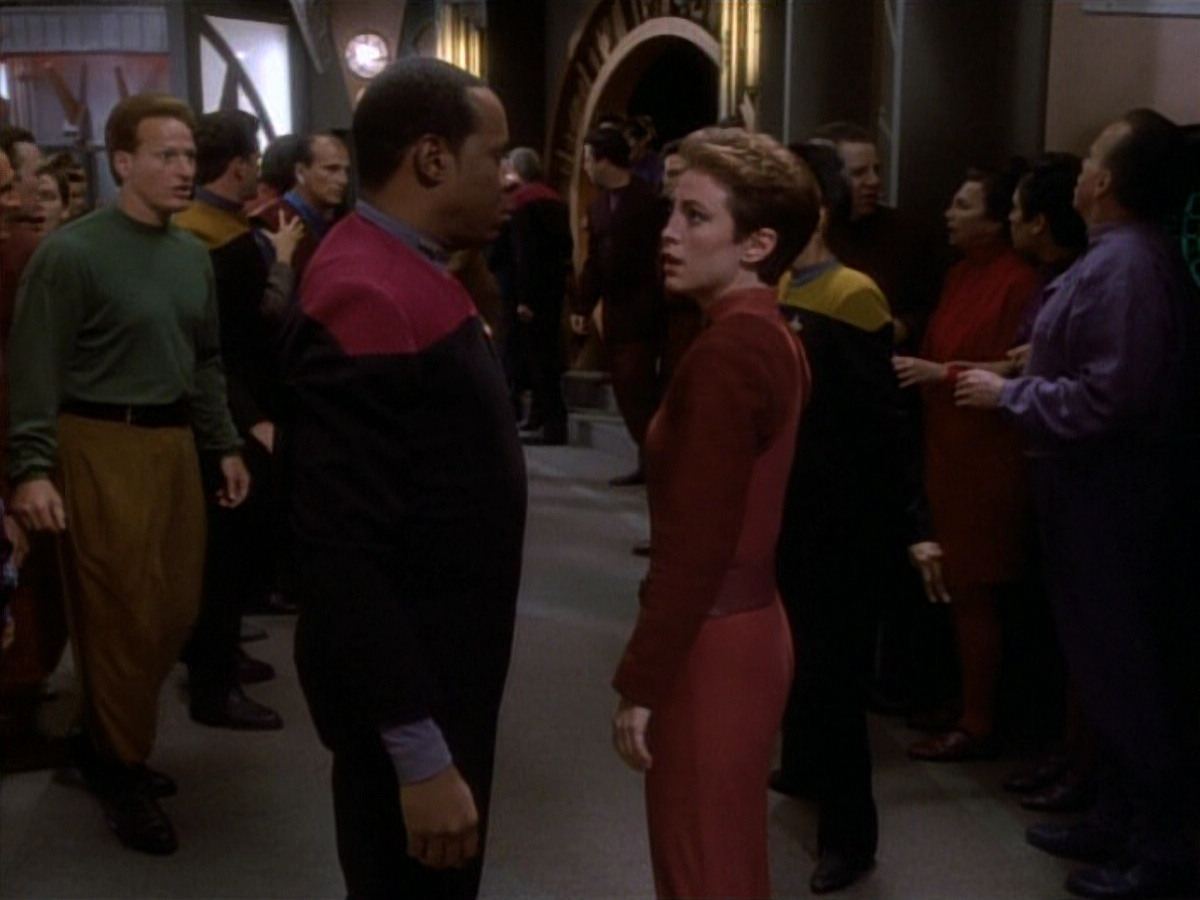 extant_StarTrekDS9_1x20-InTheHandsOfTheProphets_03518.jpg