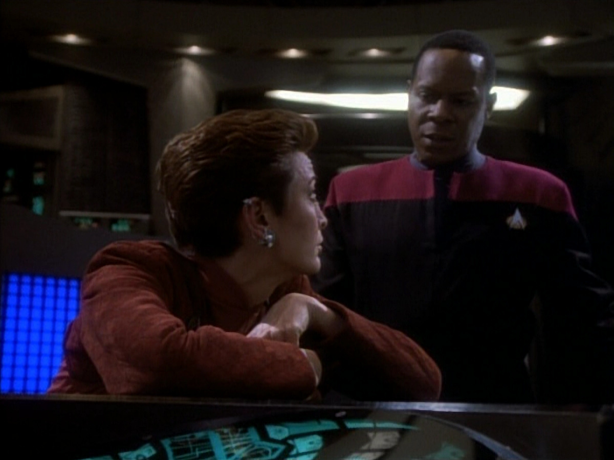extant_StarTrekDS9_1x20-InTheHandsOfTheProphets_03602.jpg