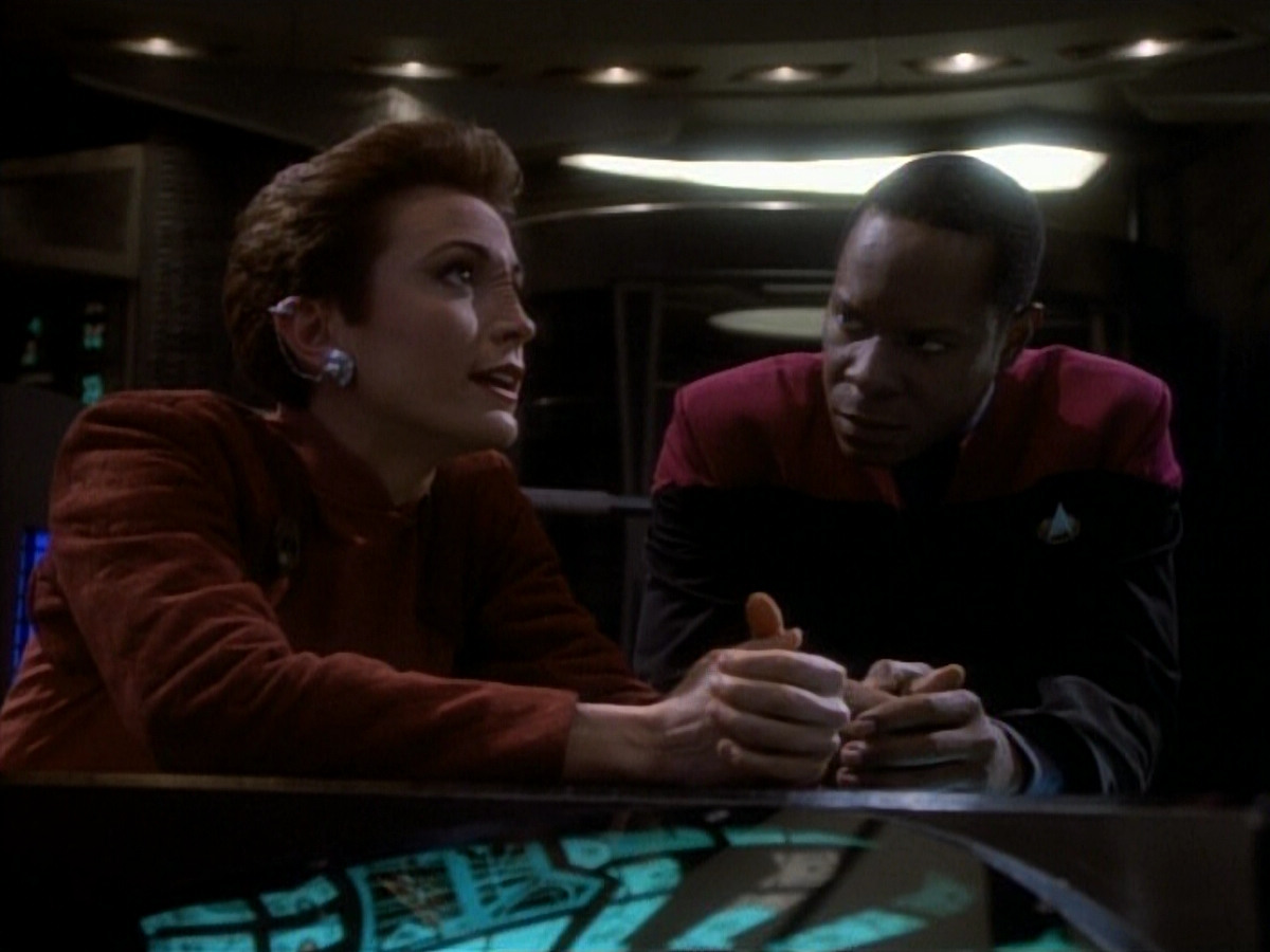 extant_StarTrekDS9_1x20-InTheHandsOfTheProphets_03642.jpg