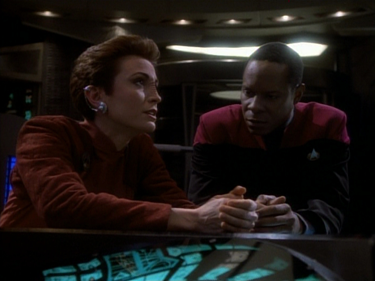 extant_StarTrekDS9_1x20-InTheHandsOfTheProphets_03646.jpg